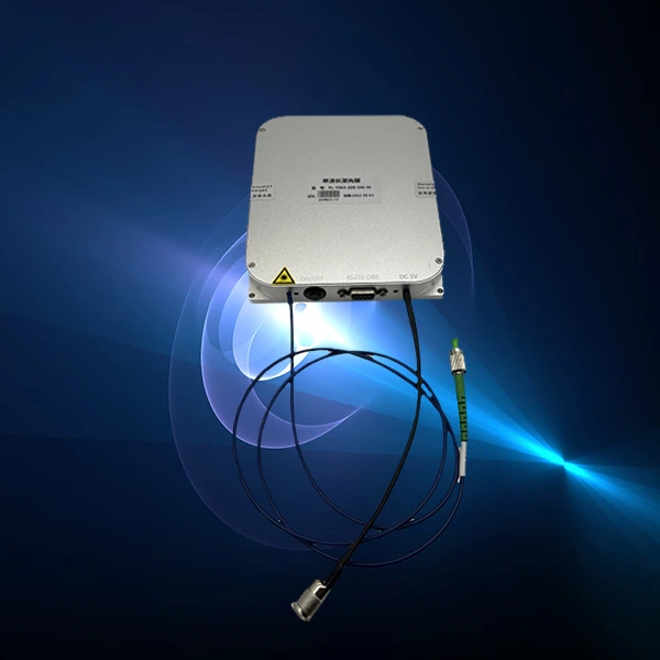 Fiberlaserlyskilde